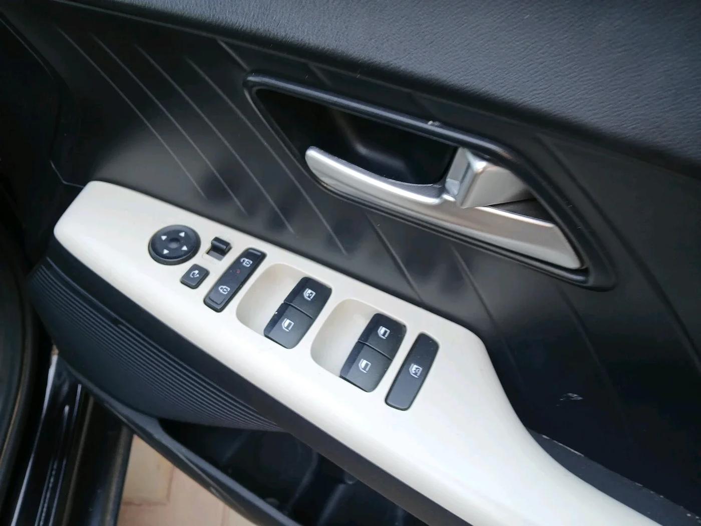 2024 Hyundai Verna  SX 1.5 MPI IVT, Petrol, Automatic, 42,086 km, interior