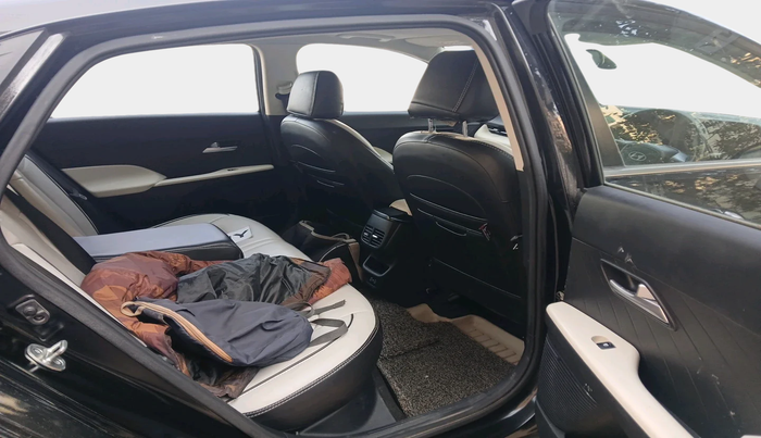 2024 Hyundai Verna  SX 1.5 MPI IVT, Petrol, Automatic, 42,086 km, interior