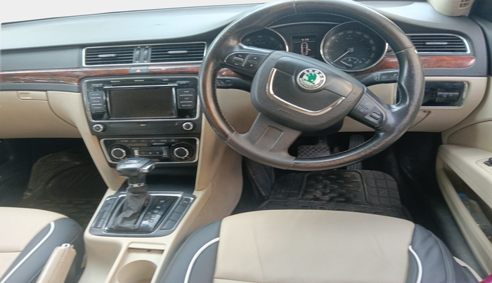2011 Skoda Superb ELEGANCE 1.8 TSI AT, Petrol, Automatic, 81,449 km, interior