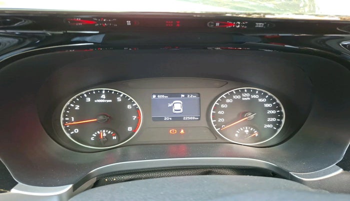 2022 KIA SELTOS HTX PETROL 1.5, Petrol, Manual, 22,569 km, interior