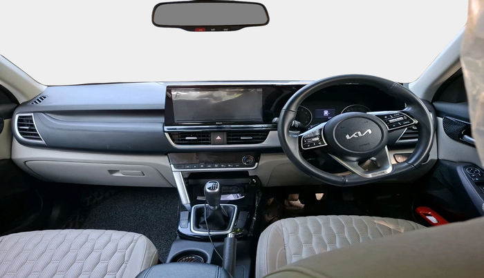 2022 KIA SELTOS HTX PETROL 1.5, Petrol, Manual, 22,569 km, interior