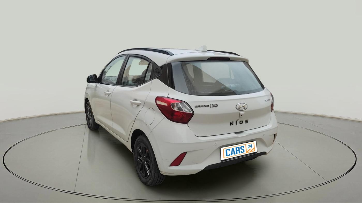 2021 Hyundai GRAND I10 NIOS SPORTZ 1.2 KAPPA VTVT, Petrol, Manual, 30,981 km, exterior