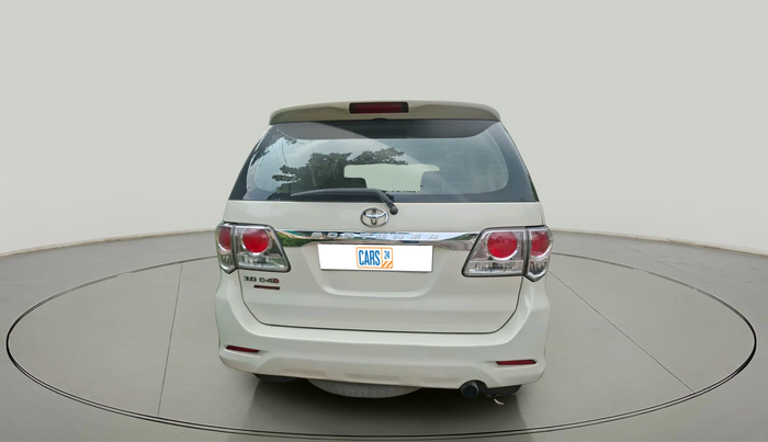 2013 Toyota Fortuner 3.0 4X2 AT, Diesel, Automatic, 52,683 km, exterior