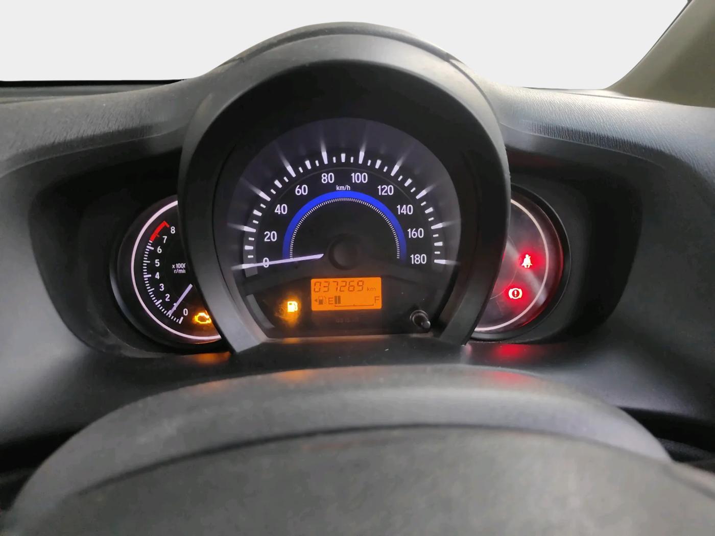 2016 Honda Brio S MT, Petrol, Manual, 37,269 km, interior