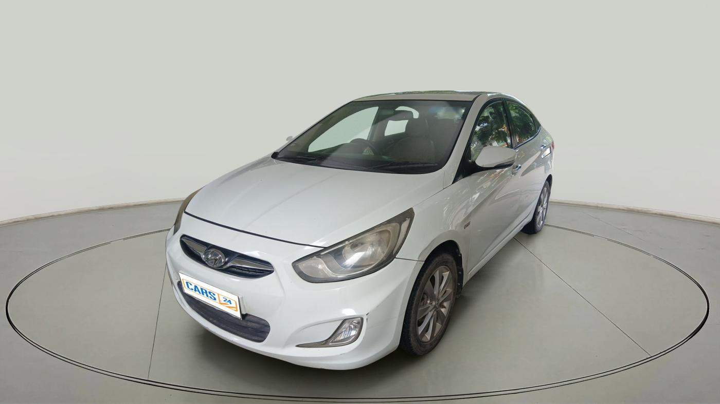 2013 Hyundai Verna FLUIDIC 1.6 VTVT SX OPT, Petrol, Manual, 83,420 km, exterior