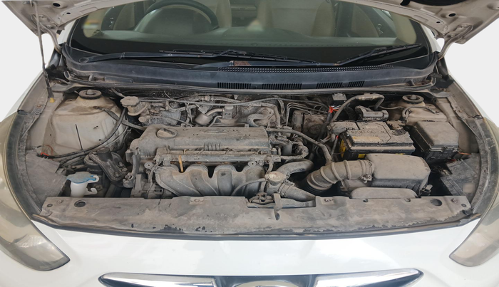 2013 Hyundai Verna FLUIDIC 1.6 VTVT SX OPT, Petrol, Manual, 83,420 km, exterior