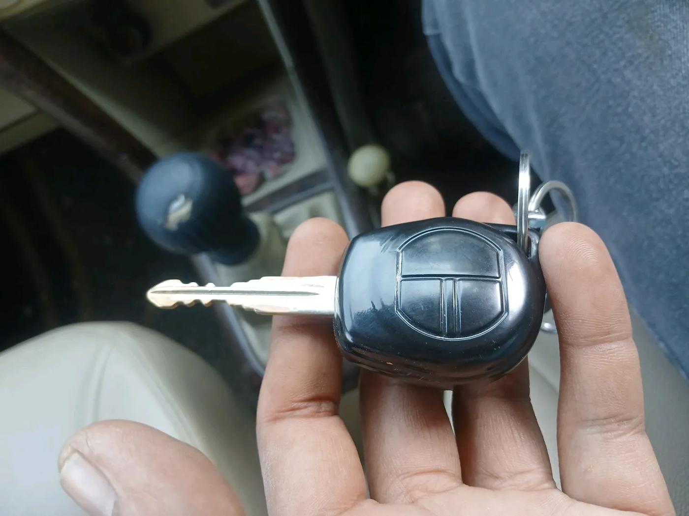 2014 Maruti Ertiga ZXI, Petrol, Manual, 1,14,000 km, interior