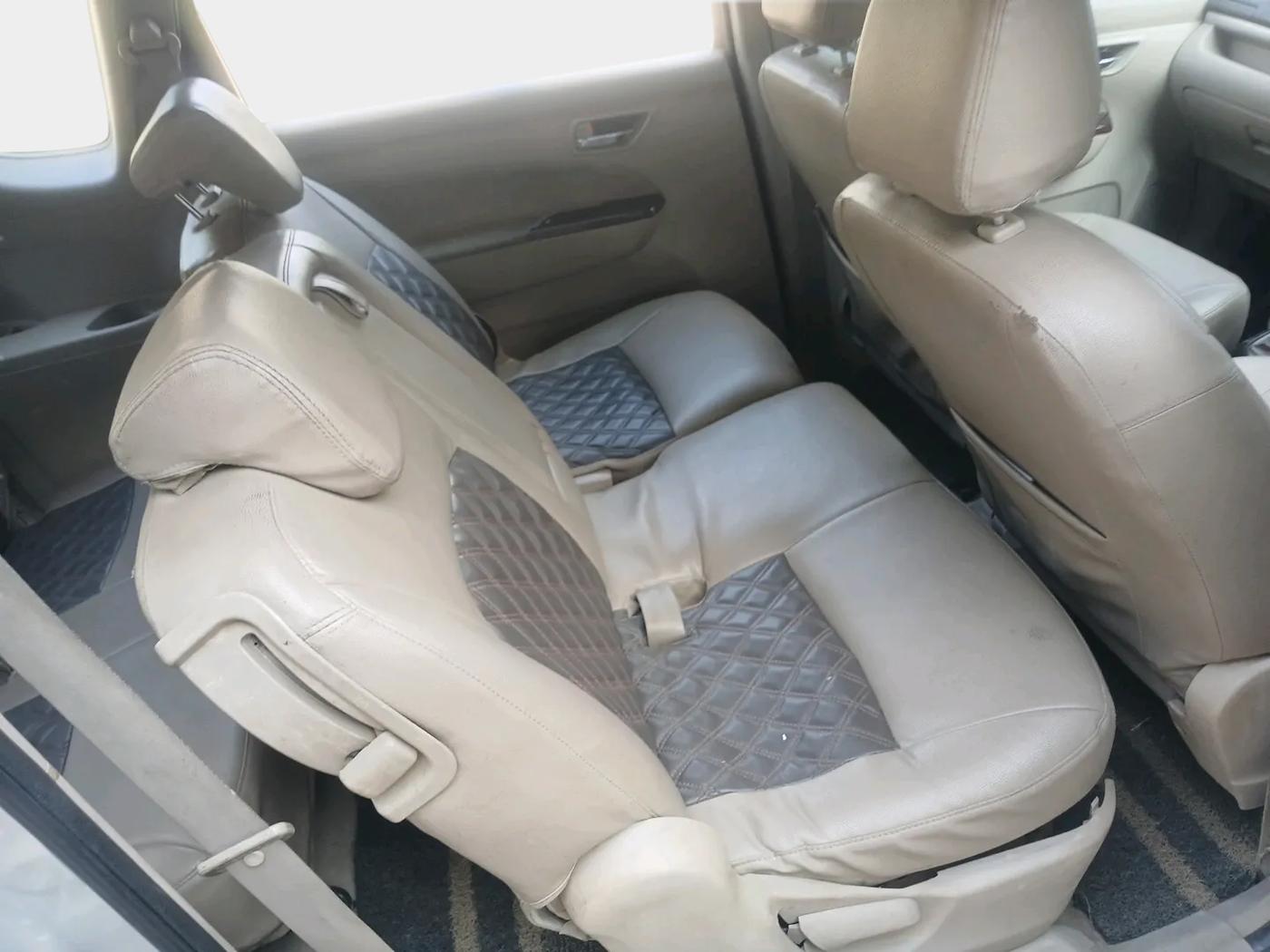 2014 Maruti Ertiga ZXI, Petrol, Manual, 1,14,000 km, interior