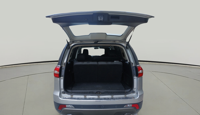 2017 Tata Hexa XTA 4X2 7 STR, Diesel, Automatic, 61,032 km, exterior