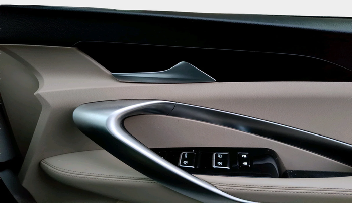 2022 MG HECTOR SHARP 2.0 DIESEL, Diesel, Manual, 1,18,224 km, interior