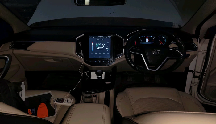 2022 MG HECTOR SHARP 2.0 DIESEL, Diesel, Manual, 1,18,224 km, interior