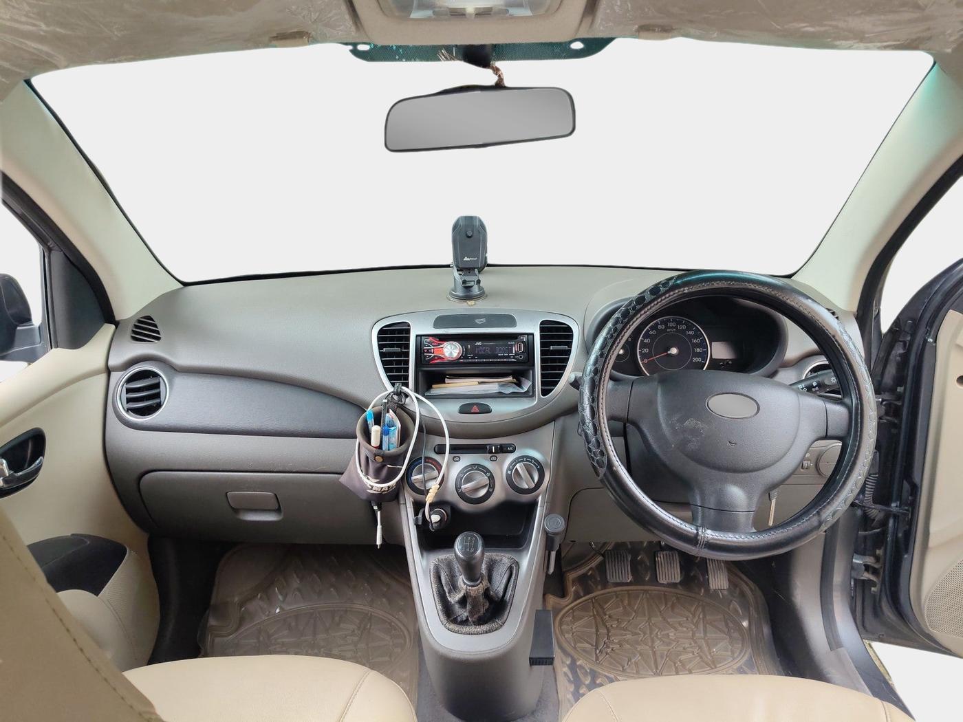 2012 Hyundai i10 MAGNA 1.2, Petrol, Manual, 56,802 km, interior
