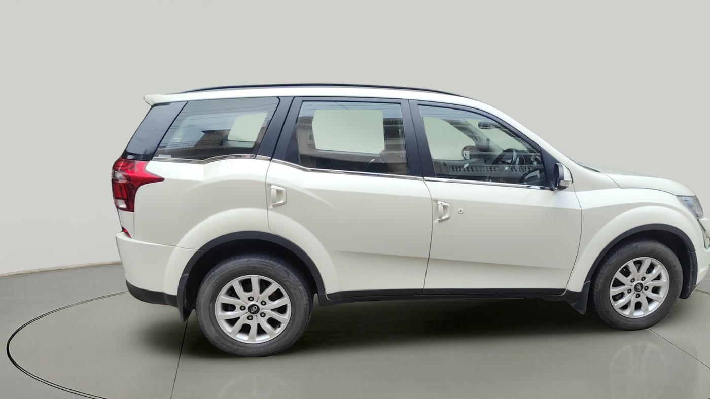 2021 Mahindra XUV500 W7, Diesel, Manual, 38,775 km, exterior