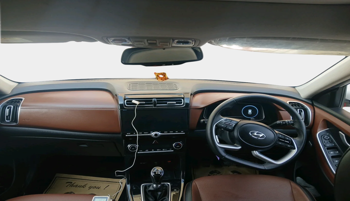 2024 Hyundai ALCAZAR PLATINUM 1.5 TURBO PETROL MT 7STR, Petrol, Manual, 14,673 km, interior