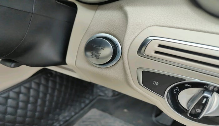 2016 Mercedes Benz C Class C 220 CDI AVANTGARDE, Diesel, Automatic, 76,545 km, interior