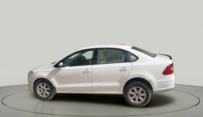 2016 Skoda Rapid 1.5 TDI CR STYLE PLUS AT, Diesel, Automatic, 1,30,793 km, exterior
