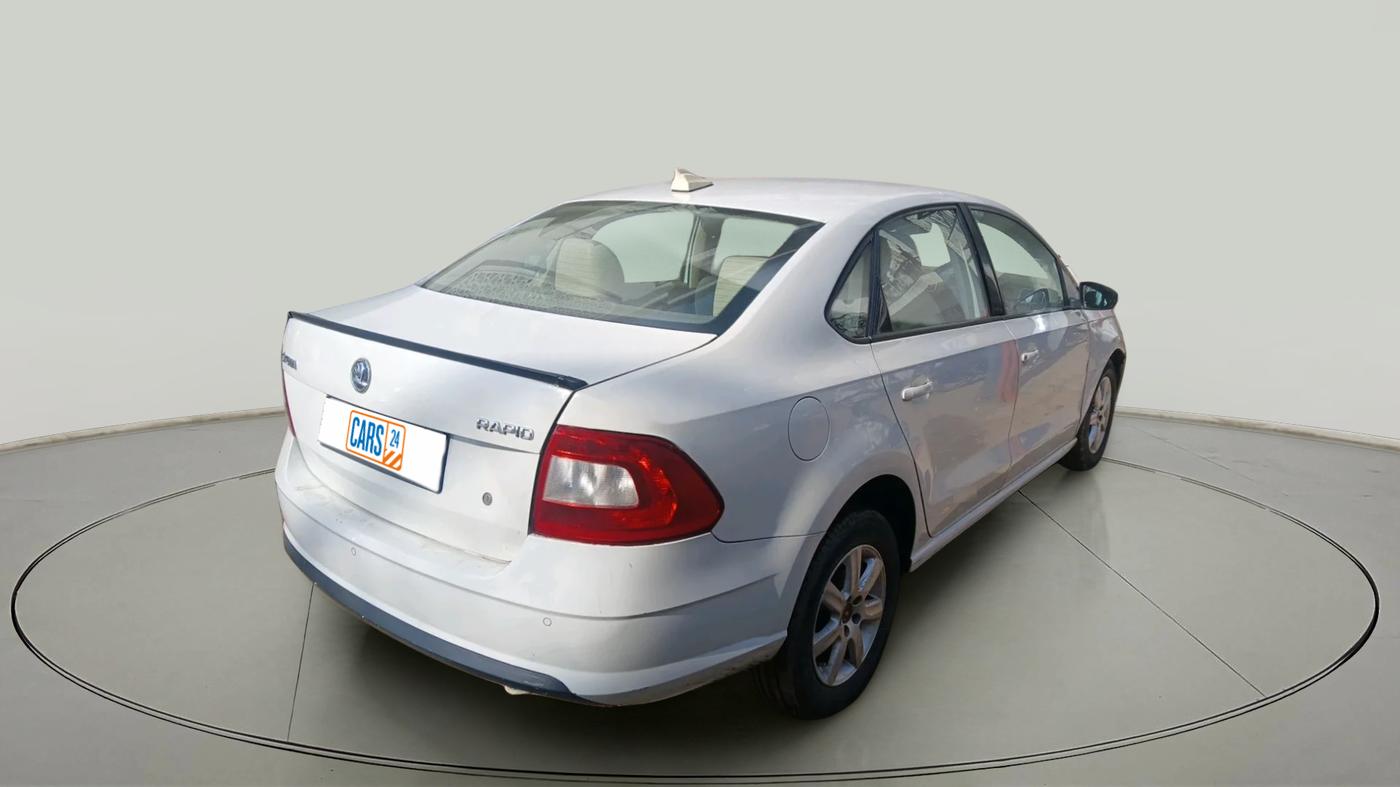 2016 Skoda Rapid 1.5 TDI CR STYLE PLUS AT, Diesel, Automatic, 1,30,793 km, exterior