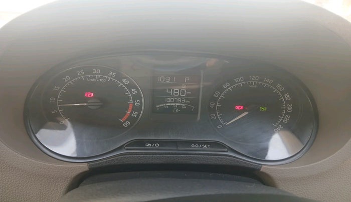 2016 Skoda Rapid 1.5 TDI CR STYLE PLUS AT, Diesel, Automatic, 1,30,793 km, interior