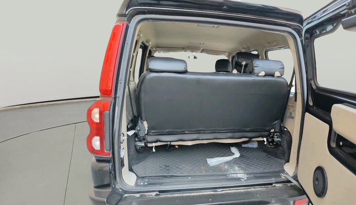 2024 Mahindra SCORPIO CLASSIC S11 MT 7S CC, Diesel, Manual, 34,102 km, exterior