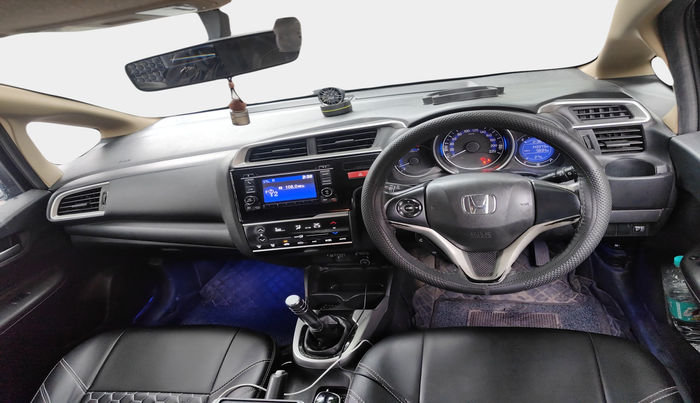 2016 Honda Jazz 1.5L I-DTEC V, Diesel, Manual, 1,43,375 km, interior
