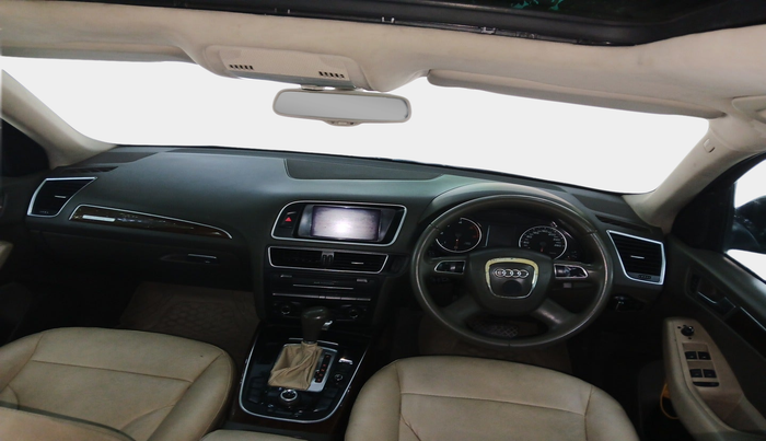 2012 Audi Q5 2.0 TDI QUATTRO, Diesel, Automatic, 1,40,813 km, interior