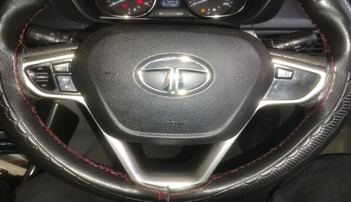 2017 Tata NEXON XZ PLUS PETROL, Petrol, Manual, 1,36,337 km, interior