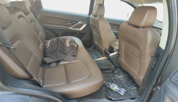 2020 Tata Harrier XZA 2.0L, Diesel, Automatic, 78,211 km, interior