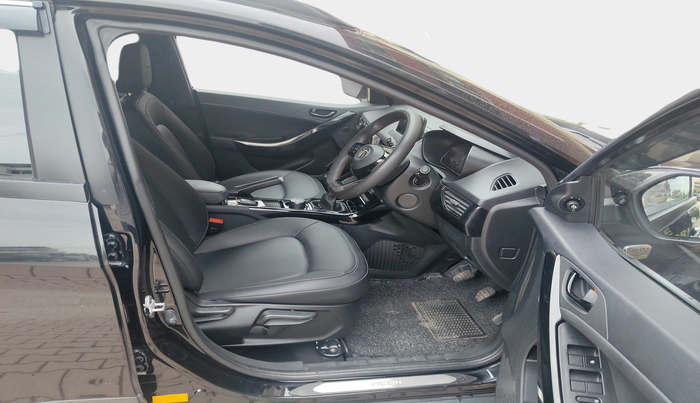 2023 Tata NEXON XZ PLUS PETROL DARK EDITION, Petrol, Manual, 16,780 km, interior