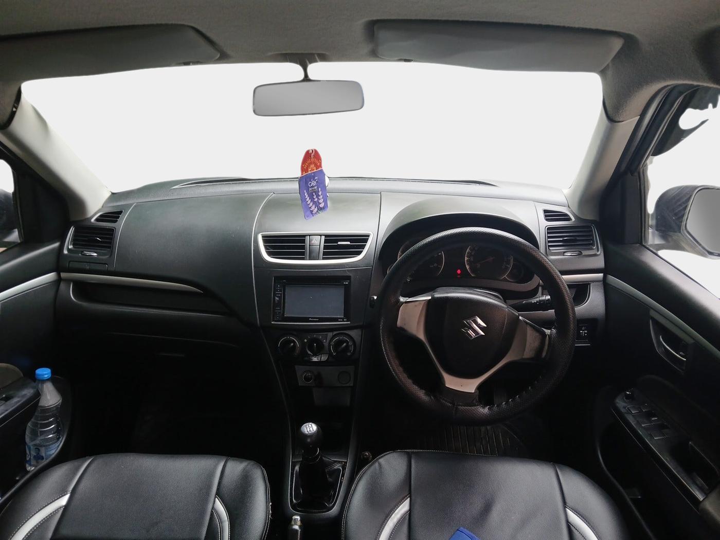 2014 Maruti Swift VDI, Diesel, Manual, 90,000 km, interior