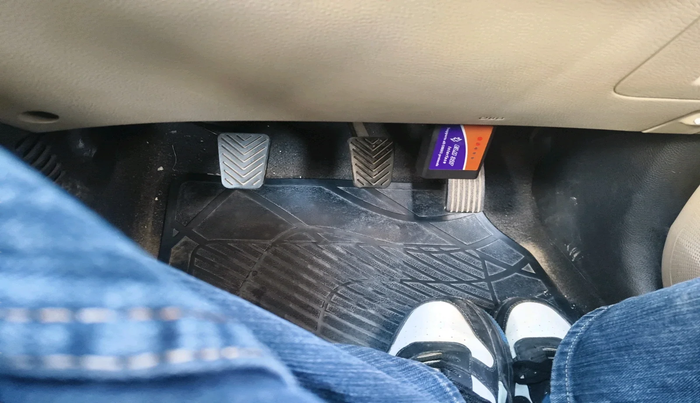 2016 Hyundai Eon MAGNA +, Petrol, Manual, 67,444 km, interior