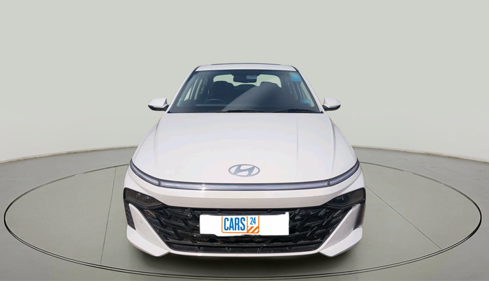 2024 Hyundai Verna  SX 1.5 MPI IVT, Petrol, Automatic, 8,778 km, exterior