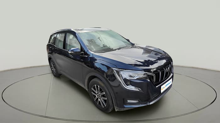 2021 Mahindra XUV700 AX 7 LUXURY D AT 7 STR, Diesel, Automatic, 59,332 km, exterior