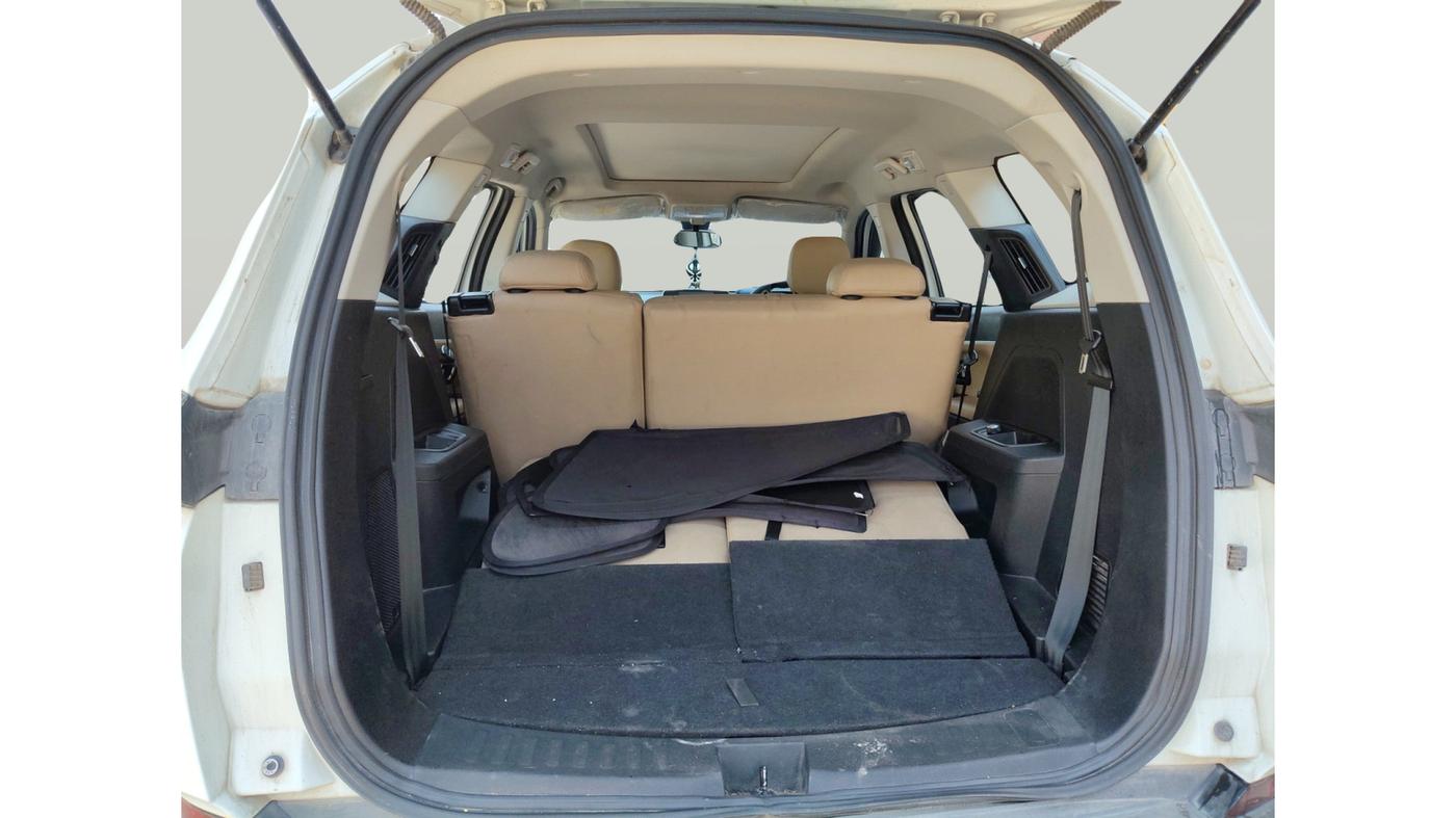 2022 Tata Safari XT PLUS, Diesel, Manual, 22,039 km, exterior