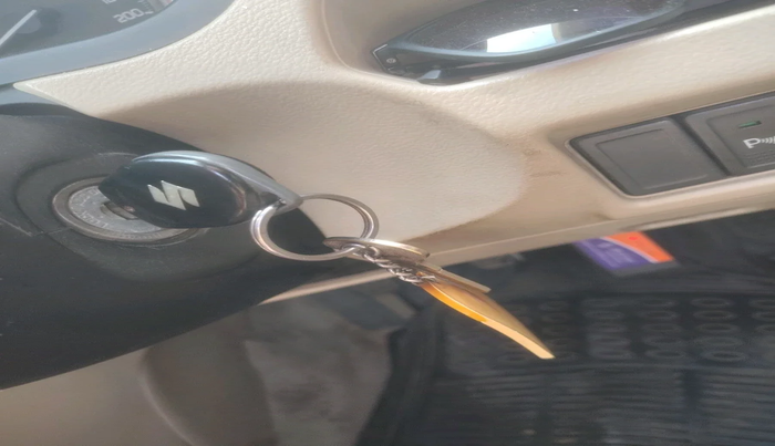 2016 Maruti Ciaz VXI+, Petrol, Manual, 1,21,095 km, interior