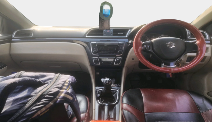 2016 Maruti Ciaz VXI+, Petrol, Manual, 1,21,095 km, interior