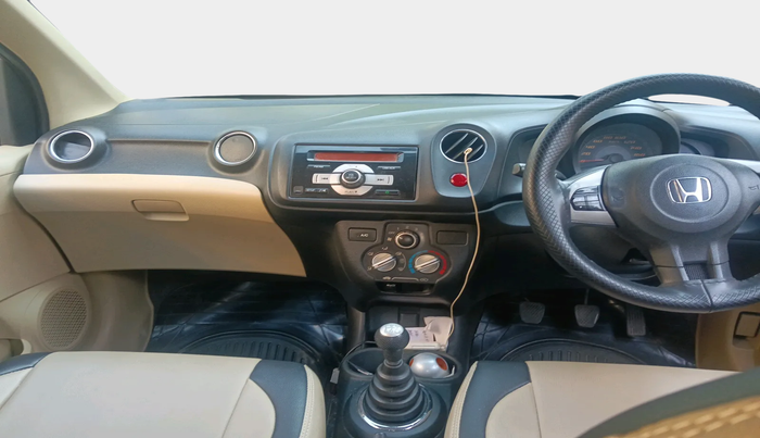 2014 Honda Amaze 1.5L I-DTEC S, Diesel, Manual, 92,228 km, interior
