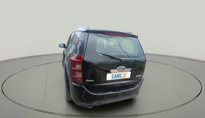 2012 Mahindra XUV500 W8, Diesel, Manual, 1,96,349 km, exterior