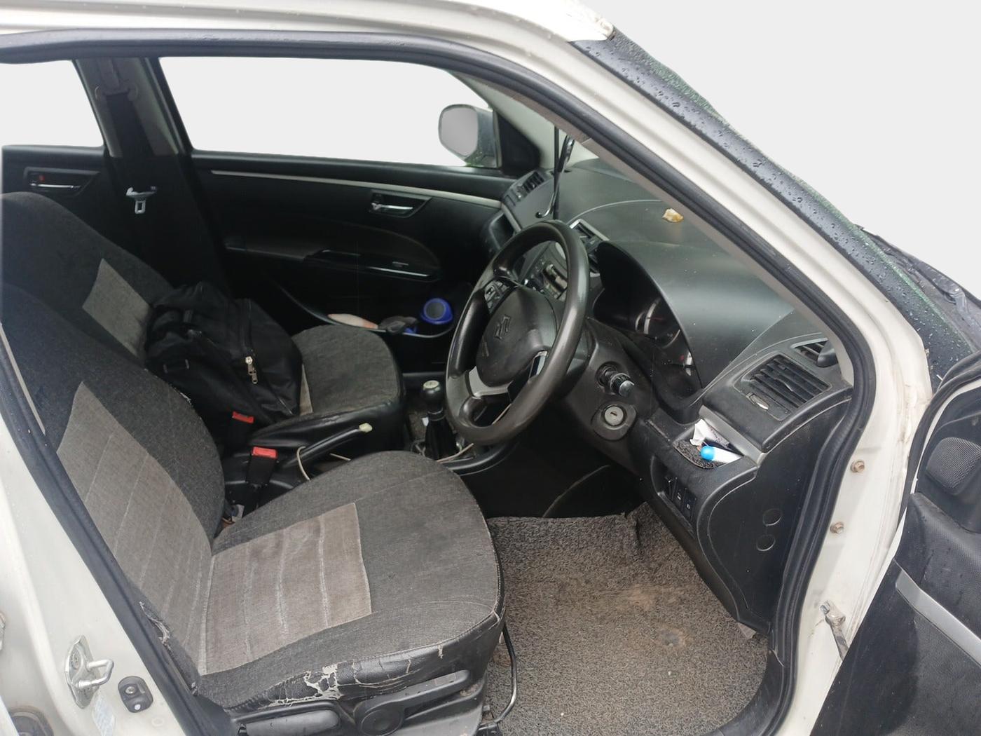 2012 Maruti Swift ZDI, Diesel, Manual, 1,55,000 km, interior