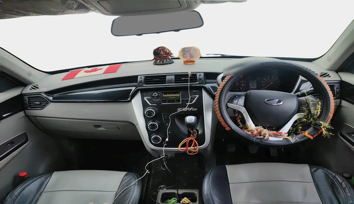 2016 Mahindra Kuv100 K8 D 5 STR, Diesel, Manual, 85,512 km, interior