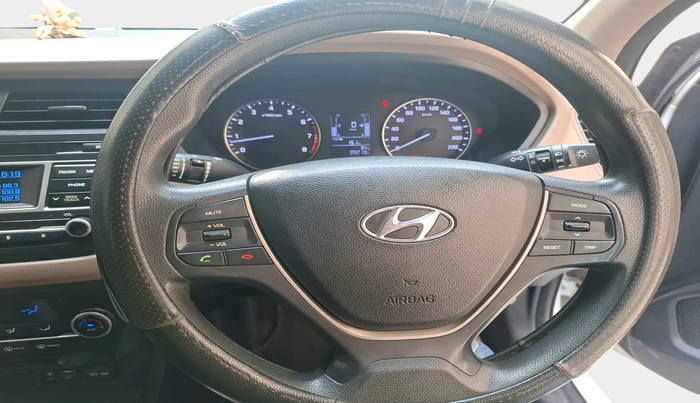 2016 Hyundai Elite i20 SPORTZ 1.2 (O), Petrol, Manual, 39,213 km, interior