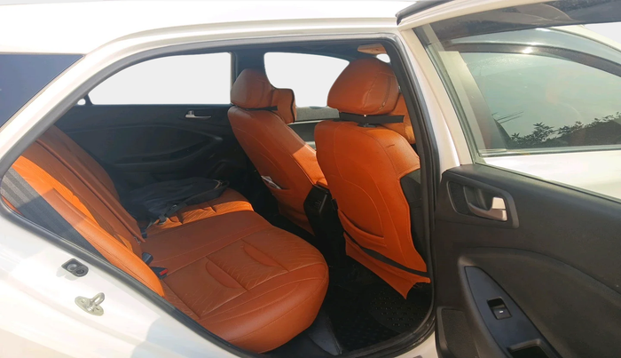 2019 Hyundai i20 Active 1.2 SX, Petrol, Manual, 27,350 km, interior