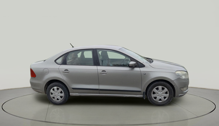 2012 Skoda Rapid AMBITION 1.6 TDI CR MT, Diesel, Manual, 1,52,420 km, exterior