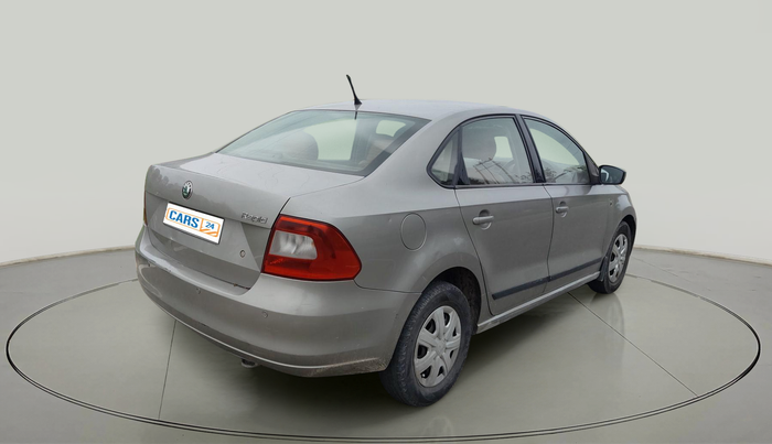 2012 Skoda Rapid AMBITION 1.6 TDI CR MT, Diesel, Manual, 1,52,420 km, exterior