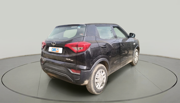 2022 Mahindra XUV300 W4 1.2 PETROL, Petrol, Manual, 43,619 km, exterior