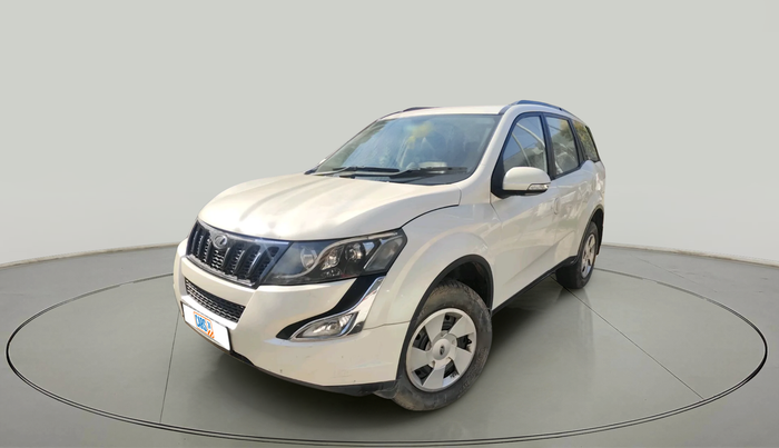 2016 Mahindra XUV500 W6, Diesel, Manual, 1,51,022 km, exterior
