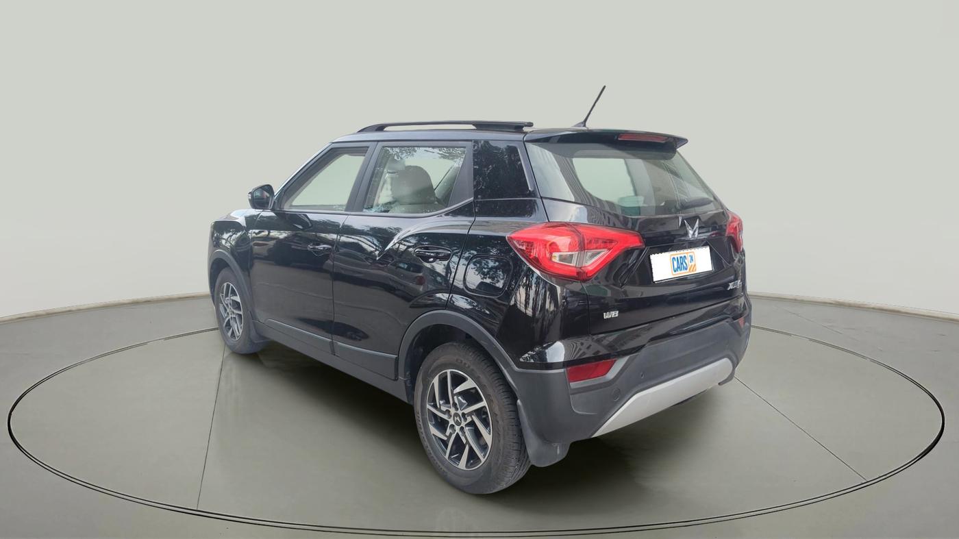 2023 Mahindra XUV300 W8(O) TURBO GDI, Petrol, Manual, 9,484 km, exterior