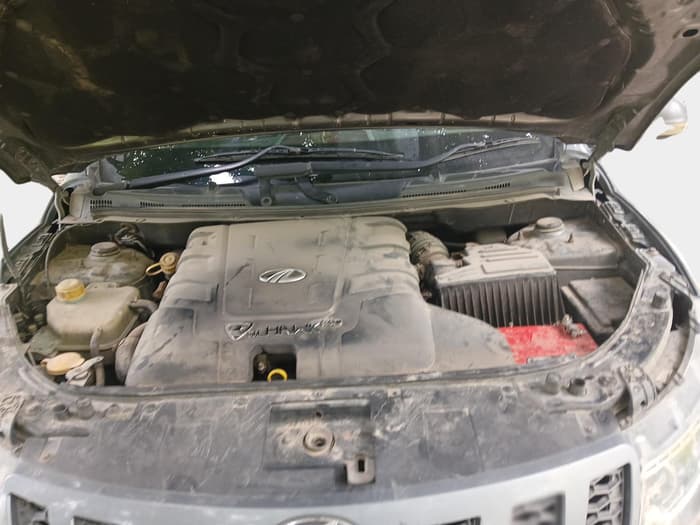 2014 Mahindra XUV500 W8, Diesel, Manual, 1,65,101 km, exterior