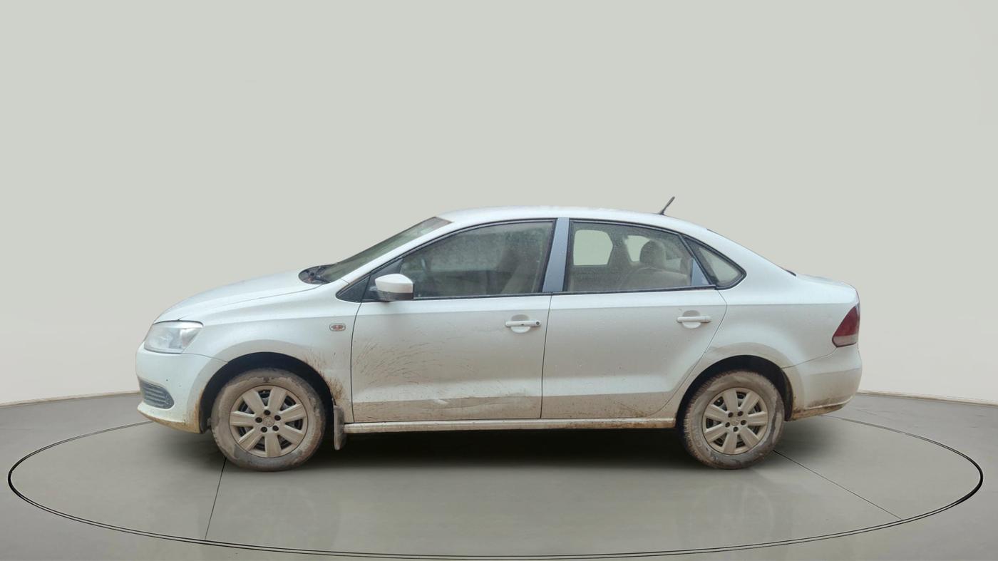 2011 Volkswagen Vento TRENDLINE DIESEL 1.6, Diesel, Manual, 1,36,412 km, exterior