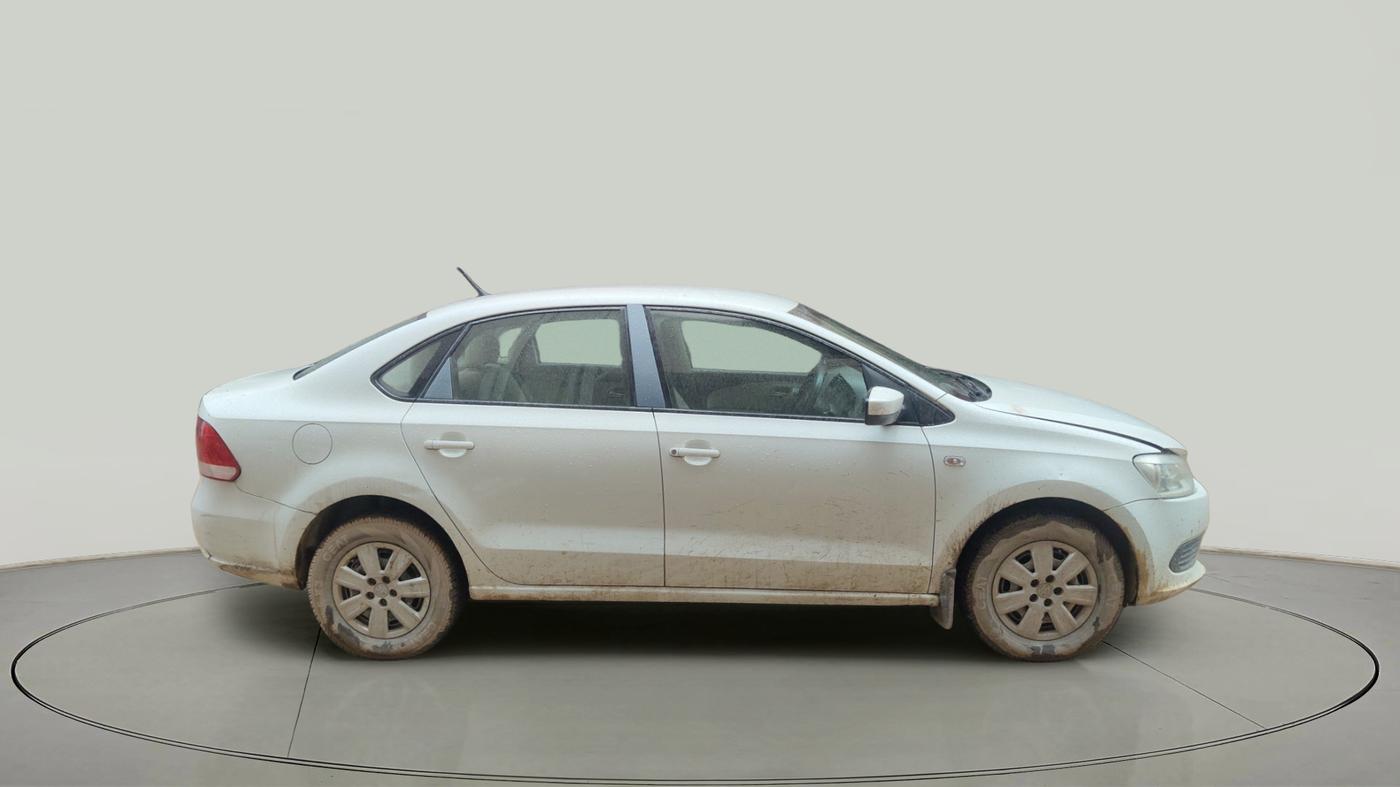 2011 Volkswagen Vento TRENDLINE DIESEL 1.6, Diesel, Manual, 1,36,412 km, exterior