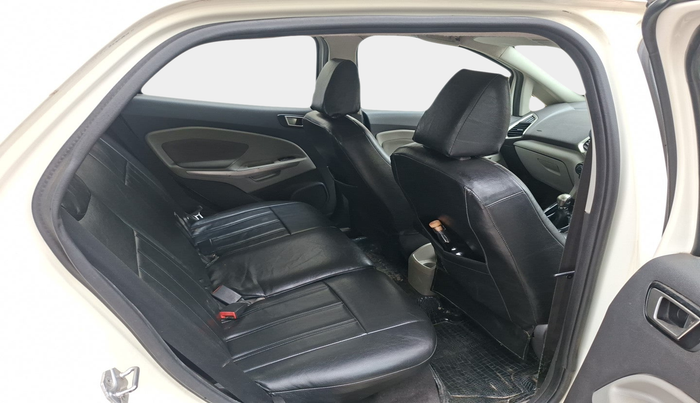 2015 Ford Ecosport TITANIUM 1.5L DIESEL, Diesel, Manual, 2,38,032 km, interior